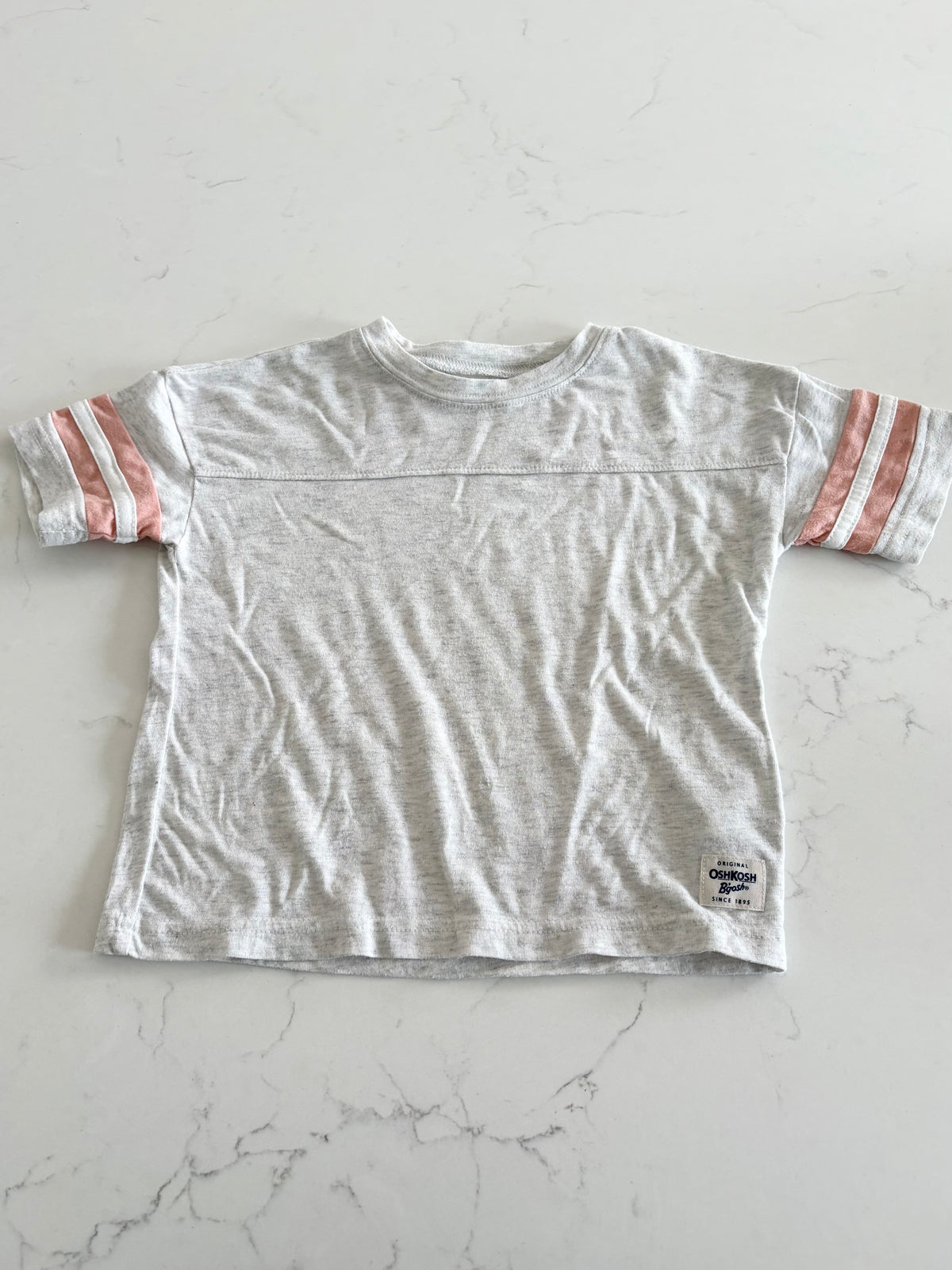 Oshkosh-T shirt-24 mois