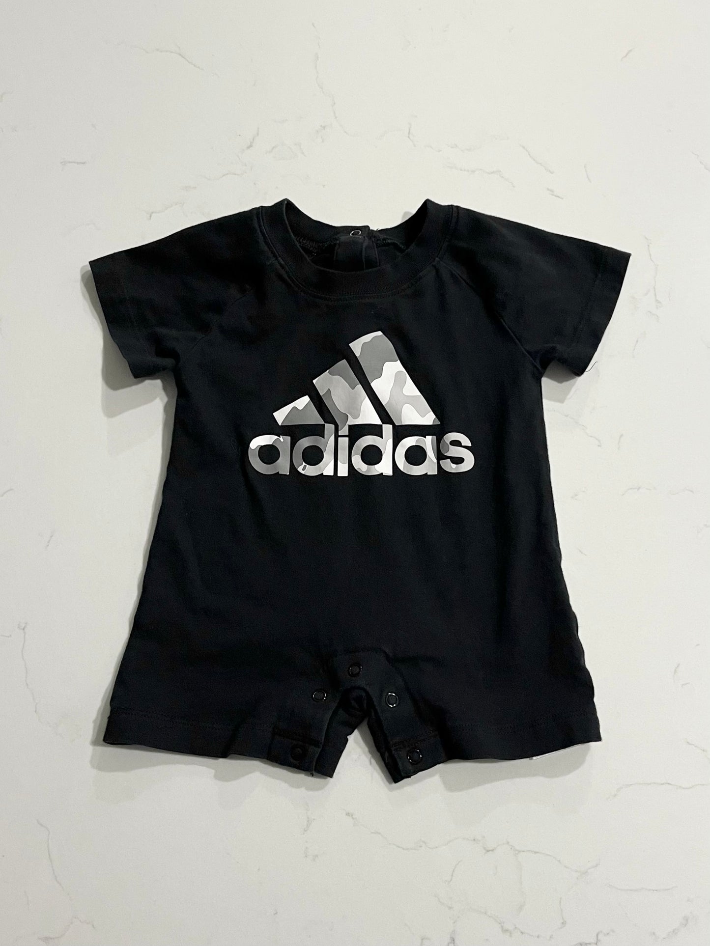 Adidas-Barboteuse-3 mois