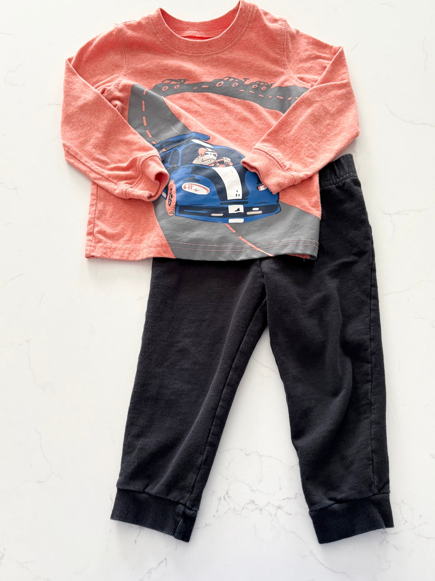 Carters-Ensemble-24 mois