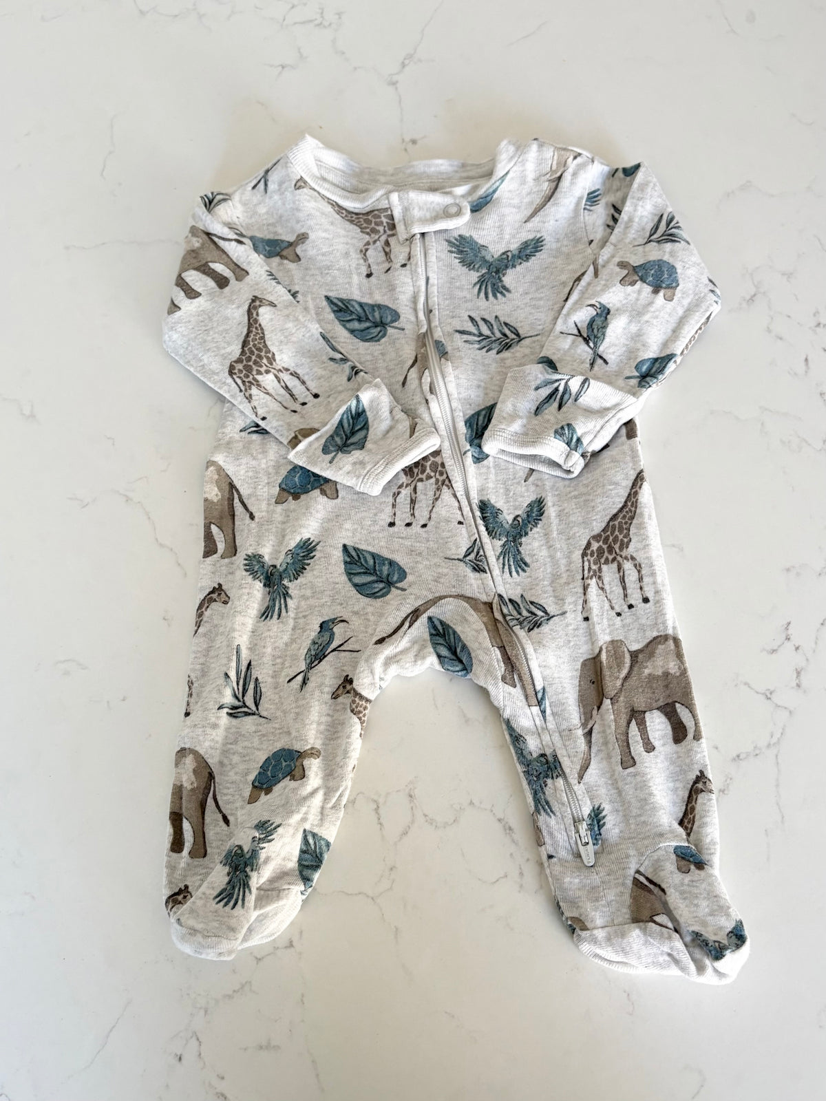Carters/Little Planet-Pyjama-3 mois