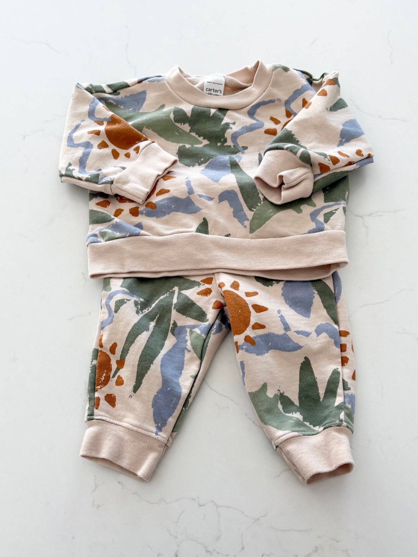 Carters/Child of mine-Ensemble-3/6 mois