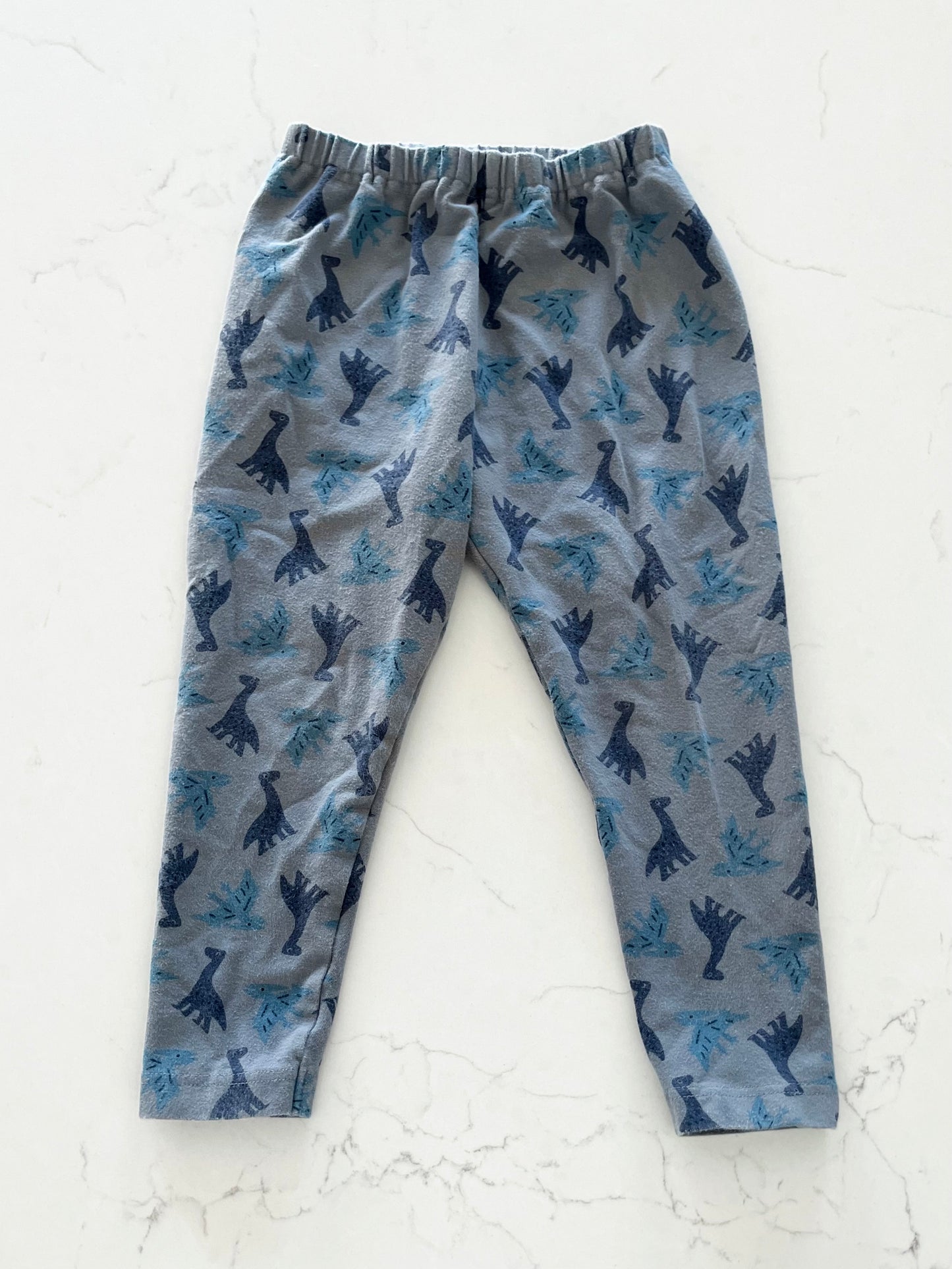 Uniqlo-Pantalon-3T