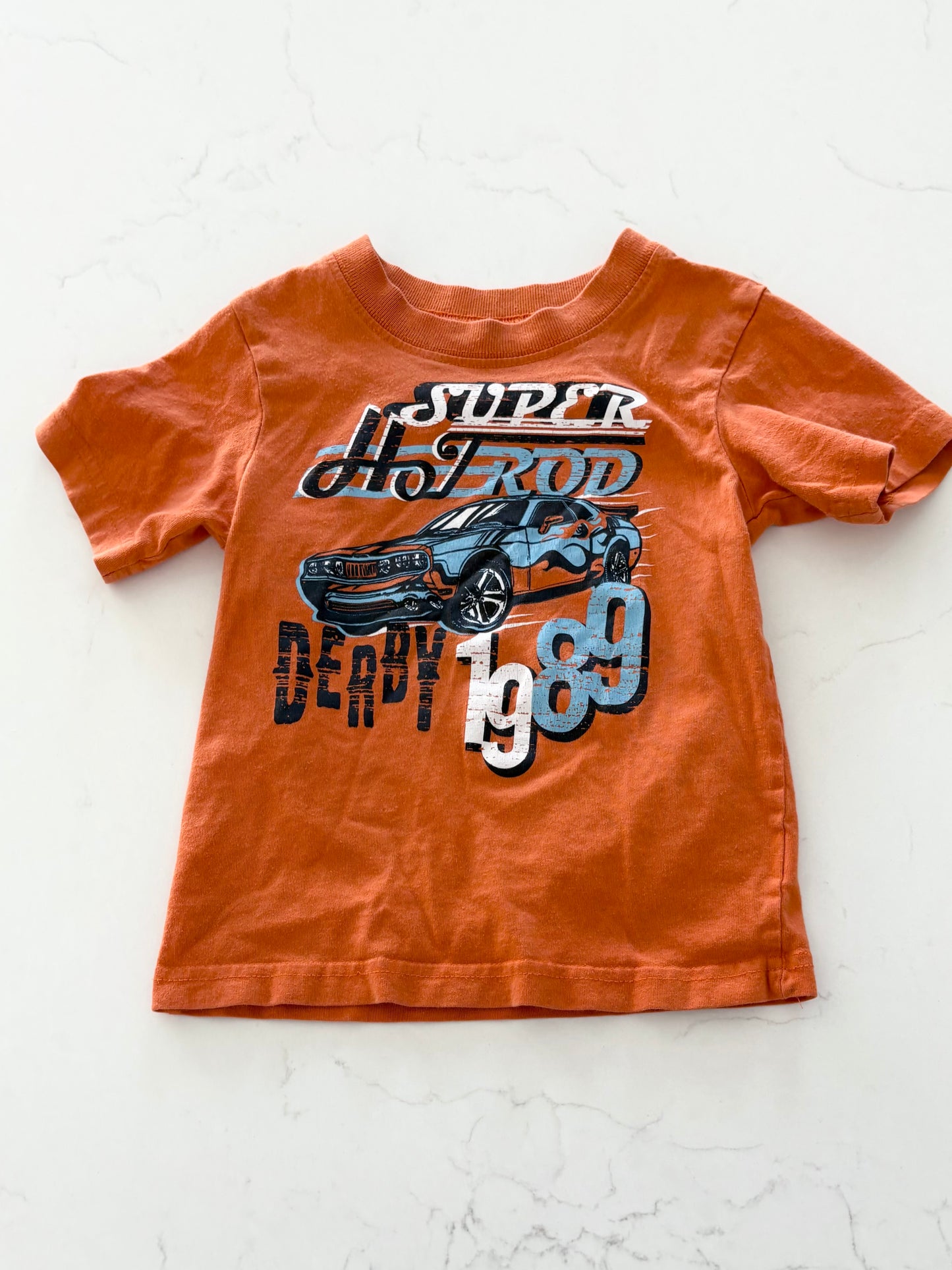 Childrens place-T shirt-~18 mois