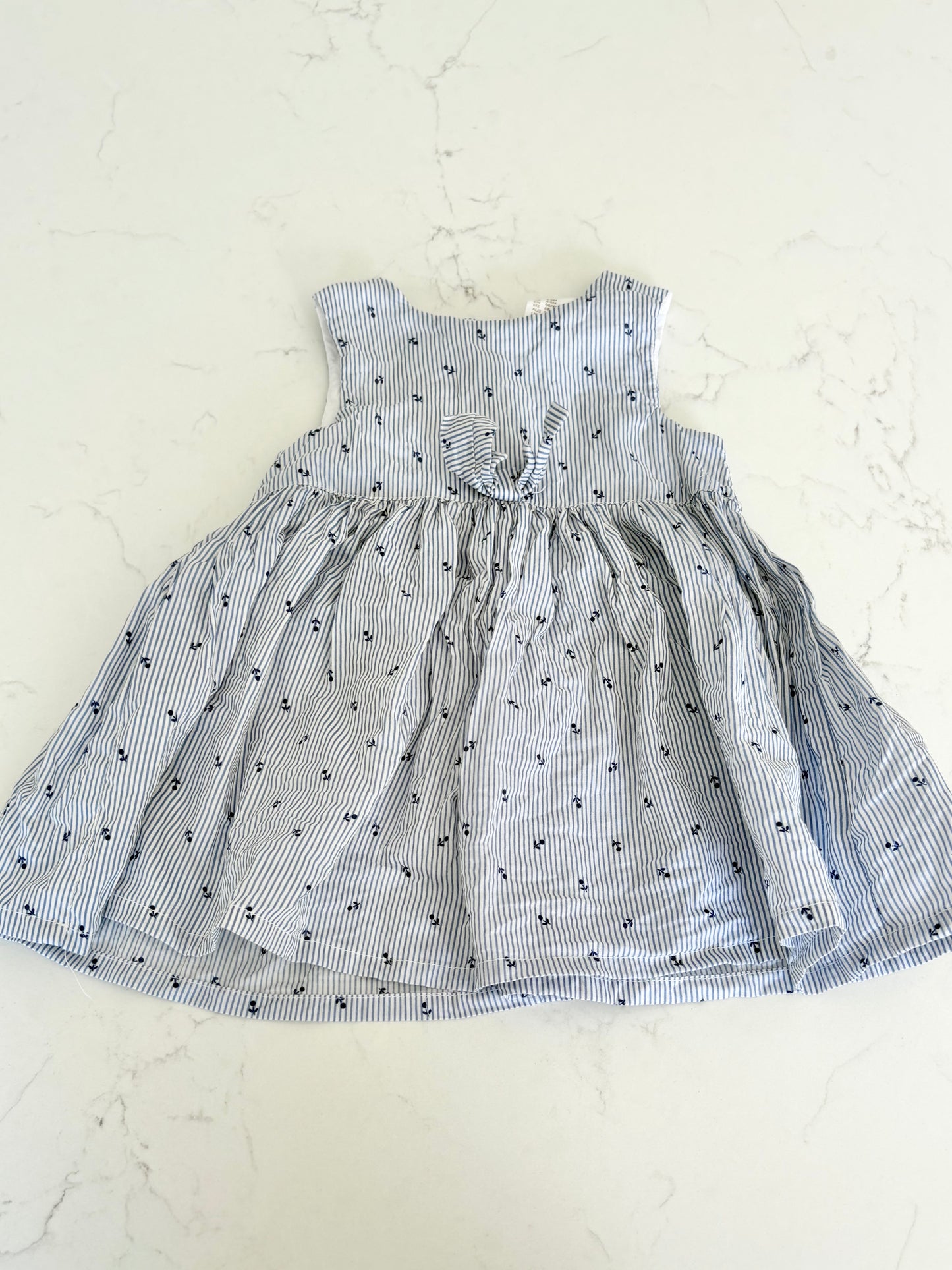 H&M-Robe-4/6 mois
