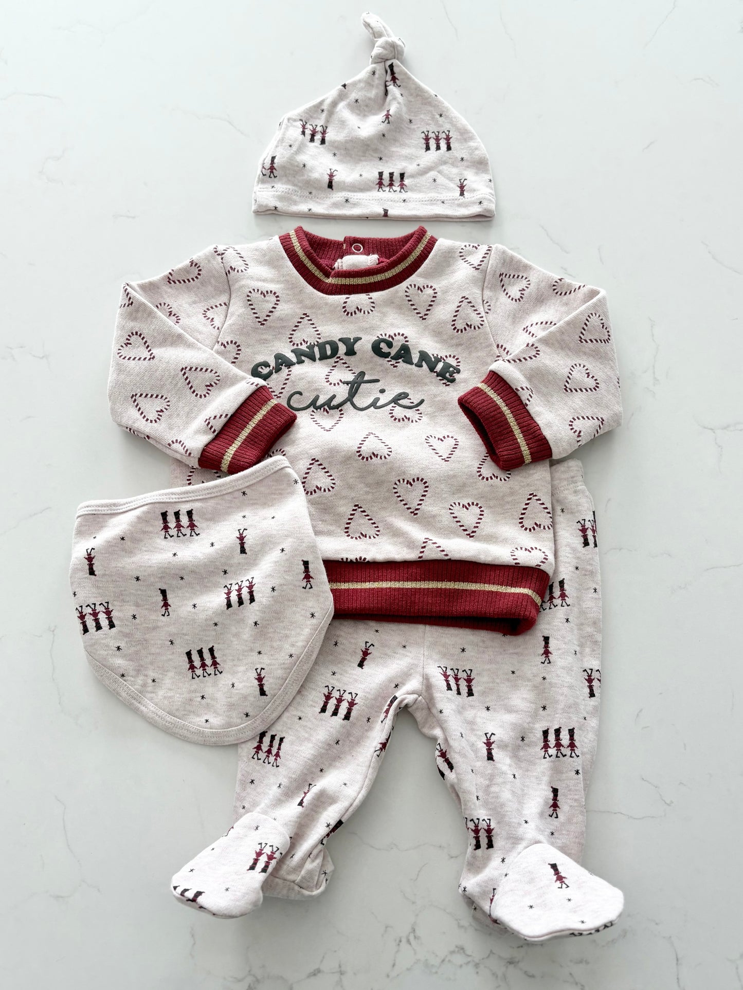 Neuf-pl baby-Ensemble-6 mois