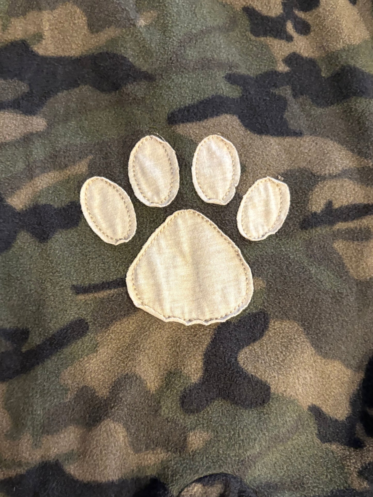 George-Une pièce polar-6/12 mois