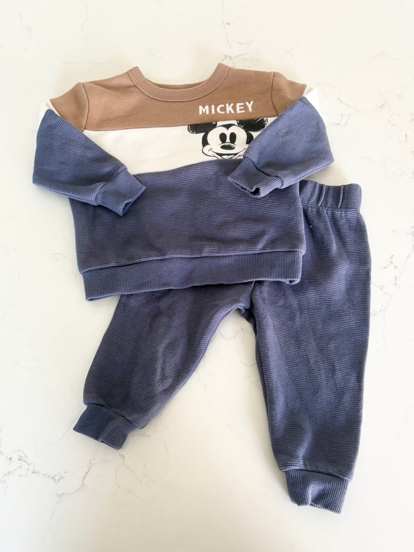 Disney-Ensemble-6 mois