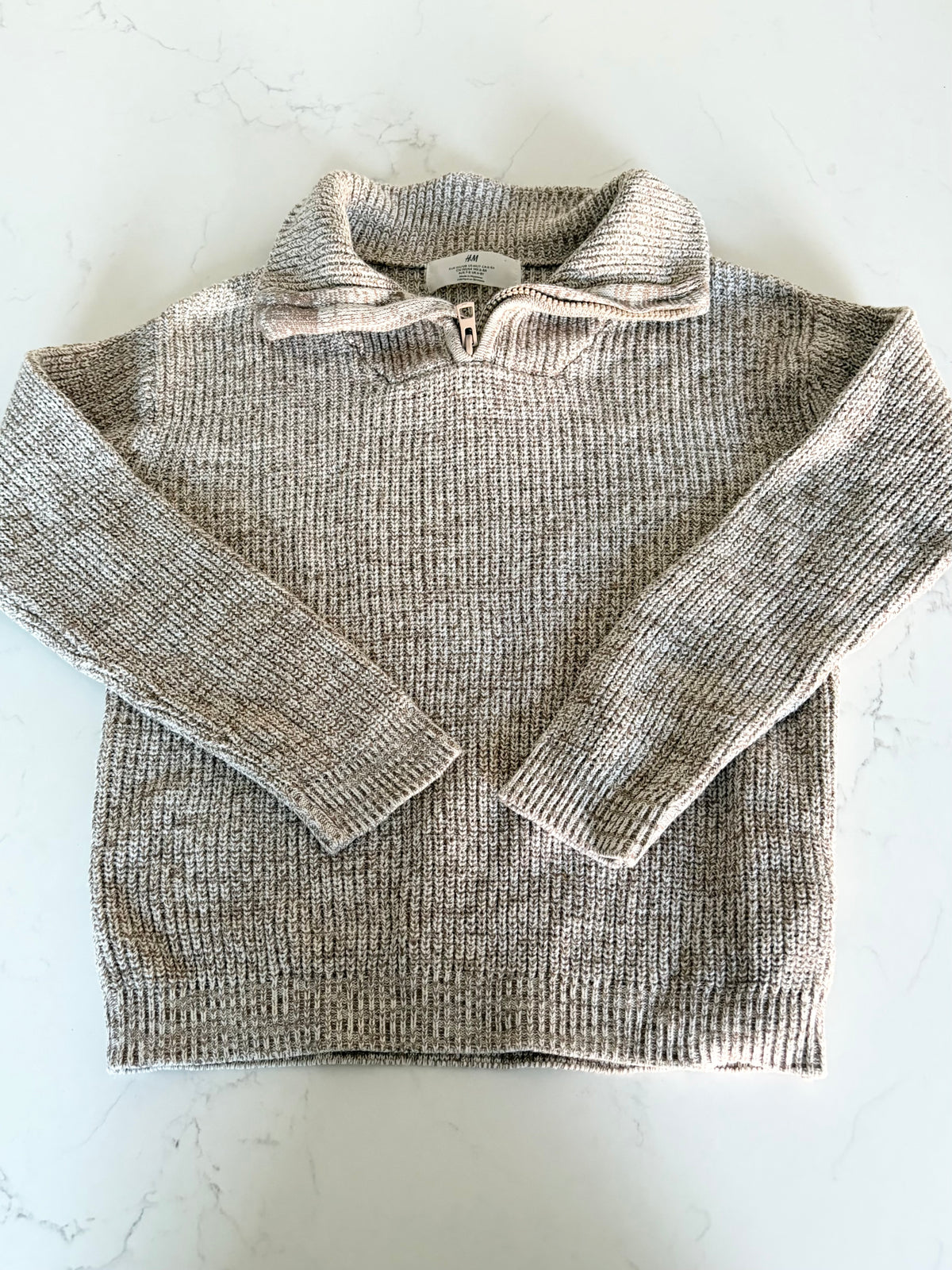 H&M-Chandail-6/8T