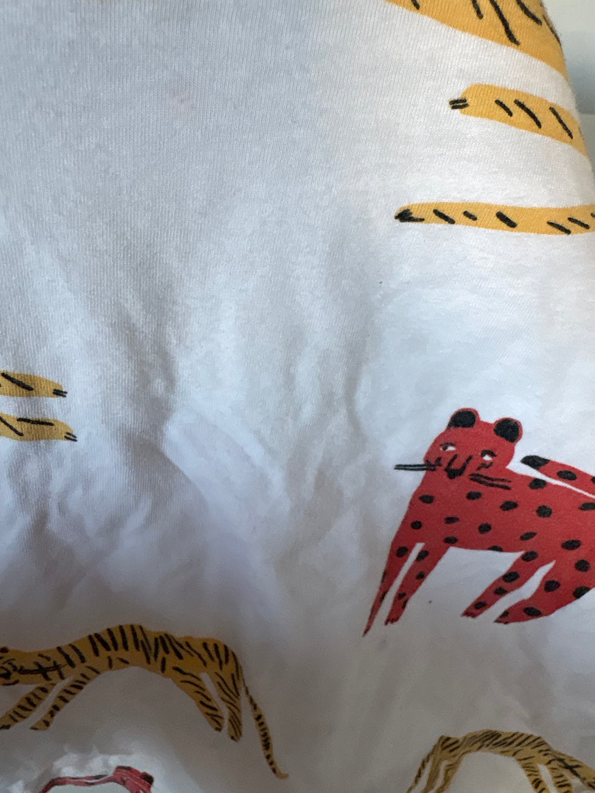 Zara-T shirt-3T ( légère imperfection)