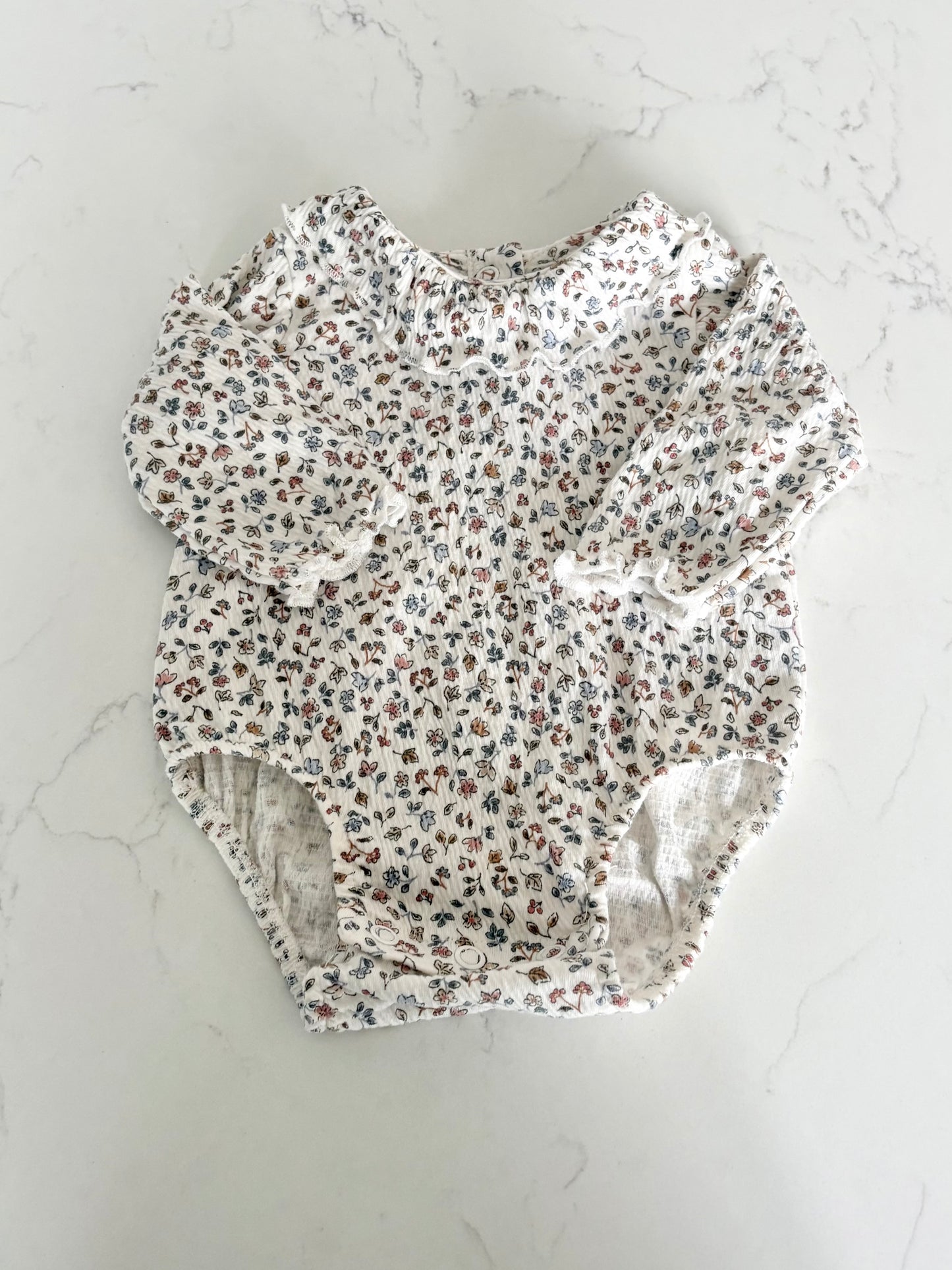 H&M-Cache couche-1/2 mois