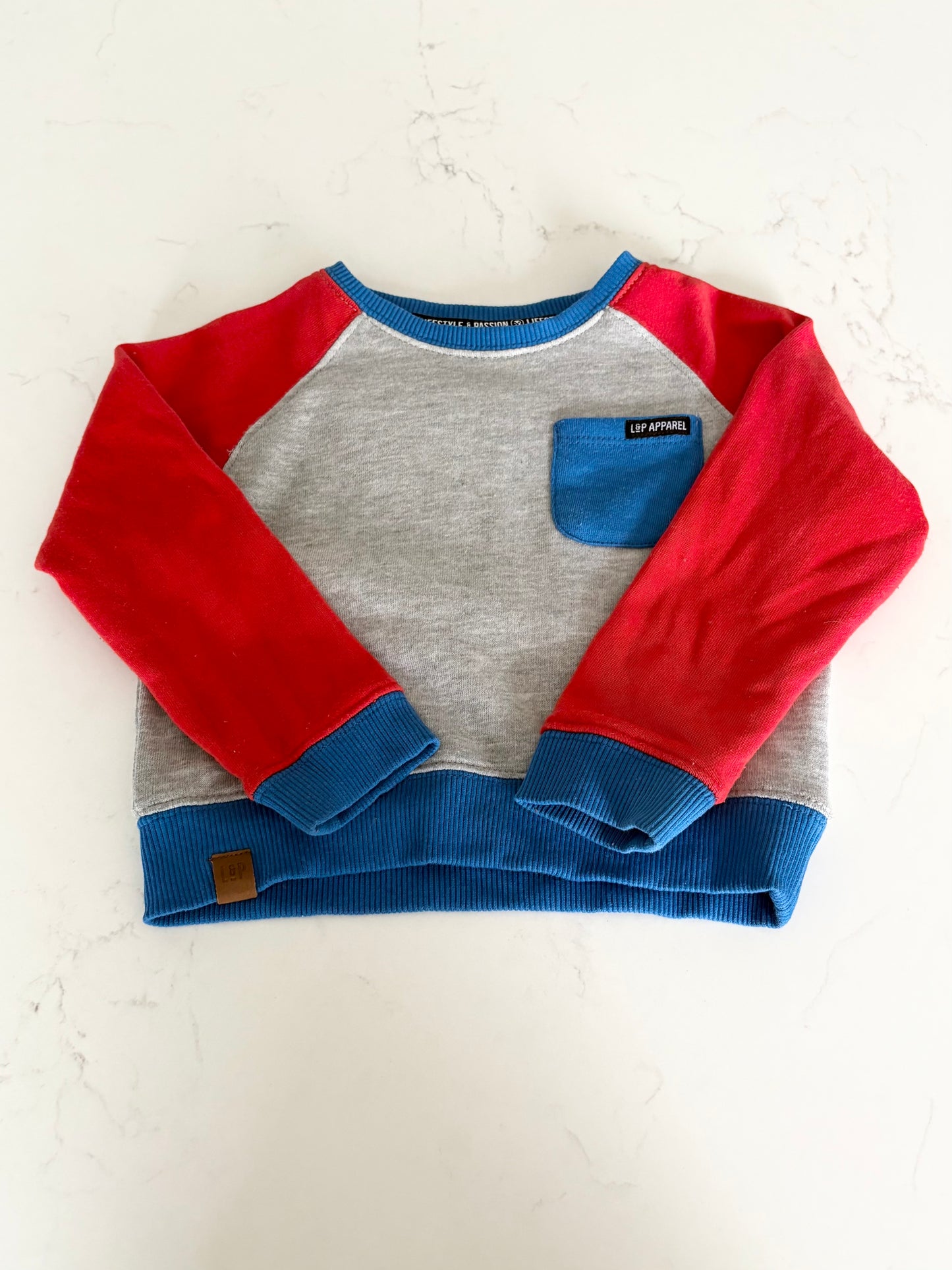 L&P-Crewneck-18/24 mois (fait petit )
