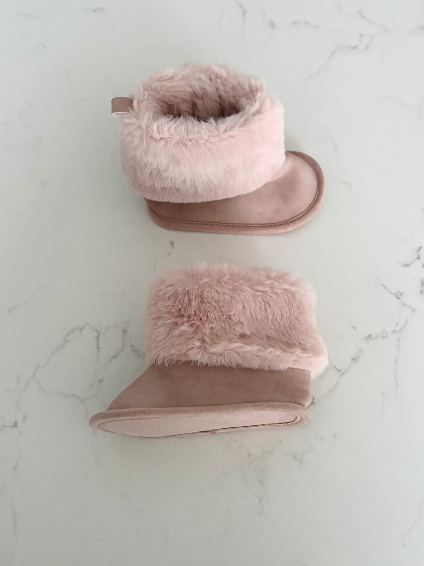 Carters-Pantoufles-3/6 mois