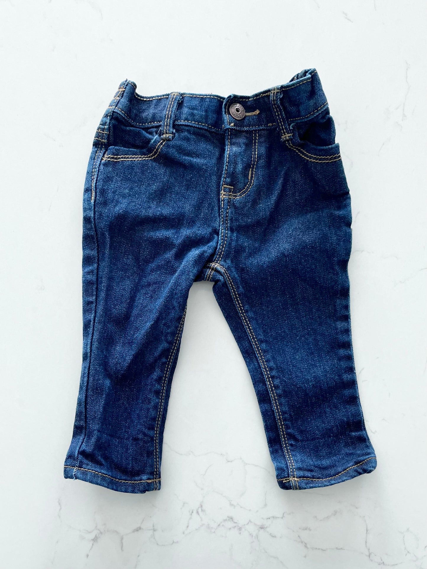 Oshkosh-Jeans-6 mois
