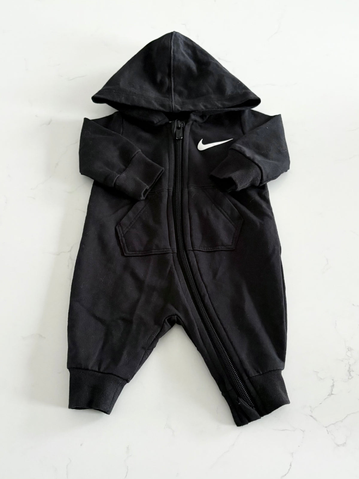Nike-Une pièce-Nb