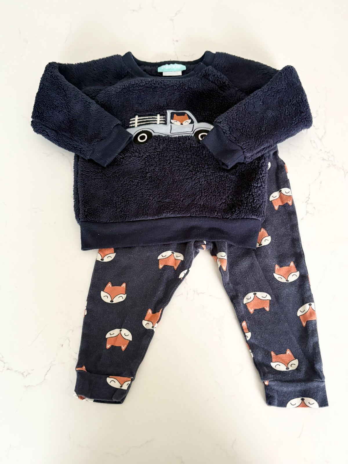 Pekkle-Ensemble-18 mois