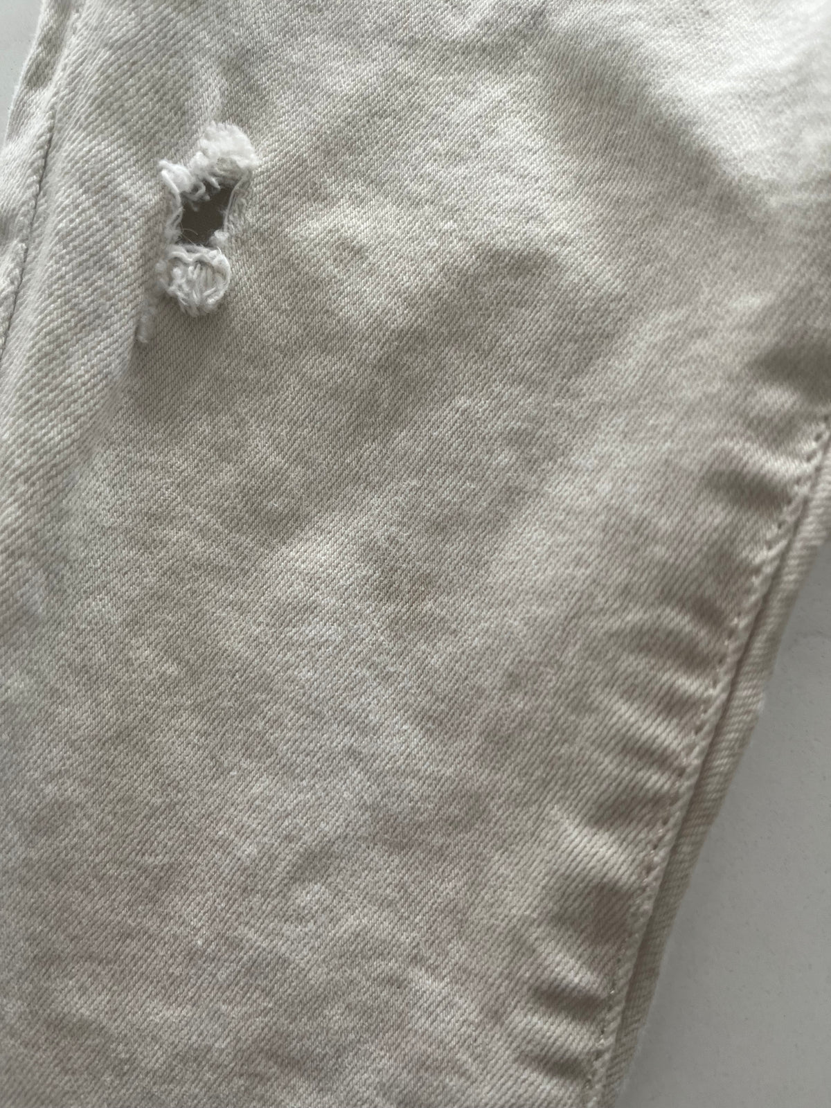 *Imparfait-Zara-Jeans-18/24 mois (très léger )