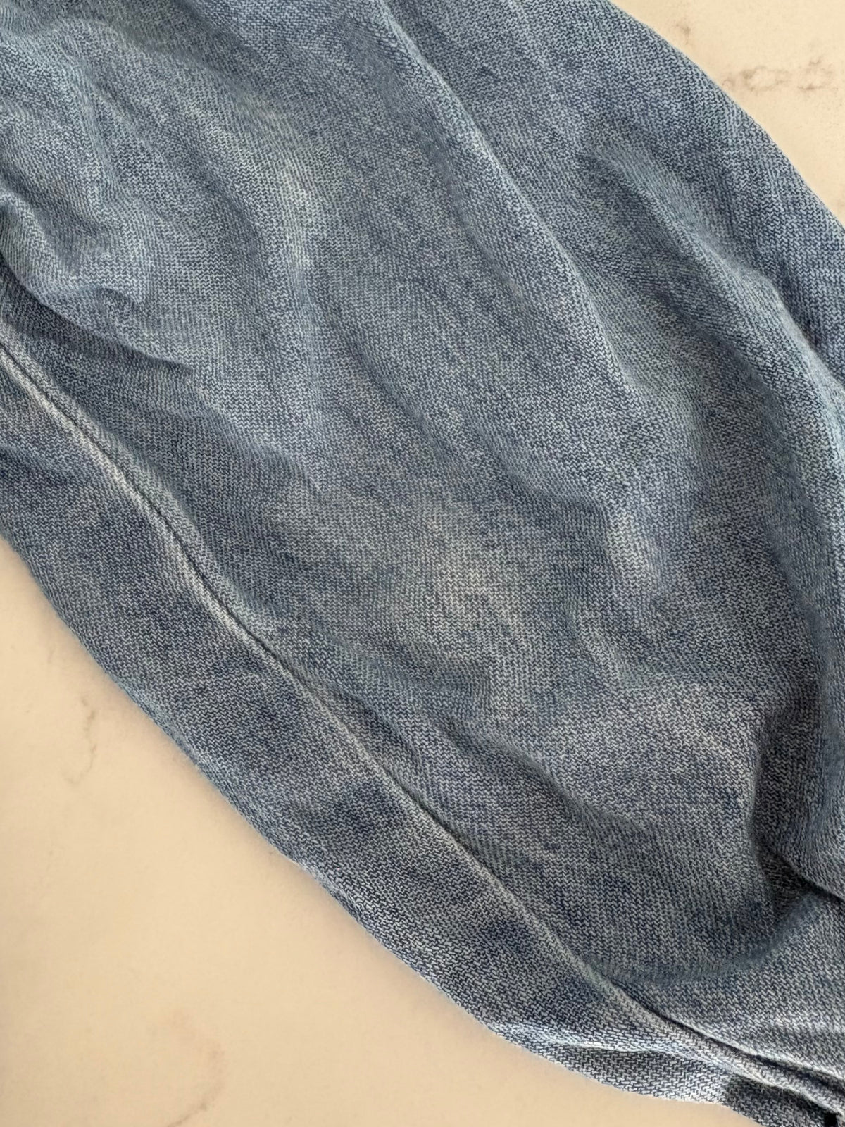 H&M-Chemise-6/9 mois (légère imperfection)