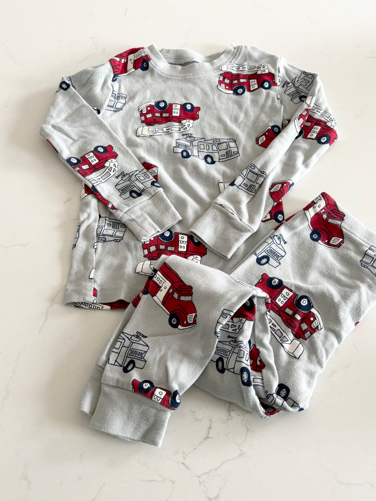Carters-Pyjama-4T