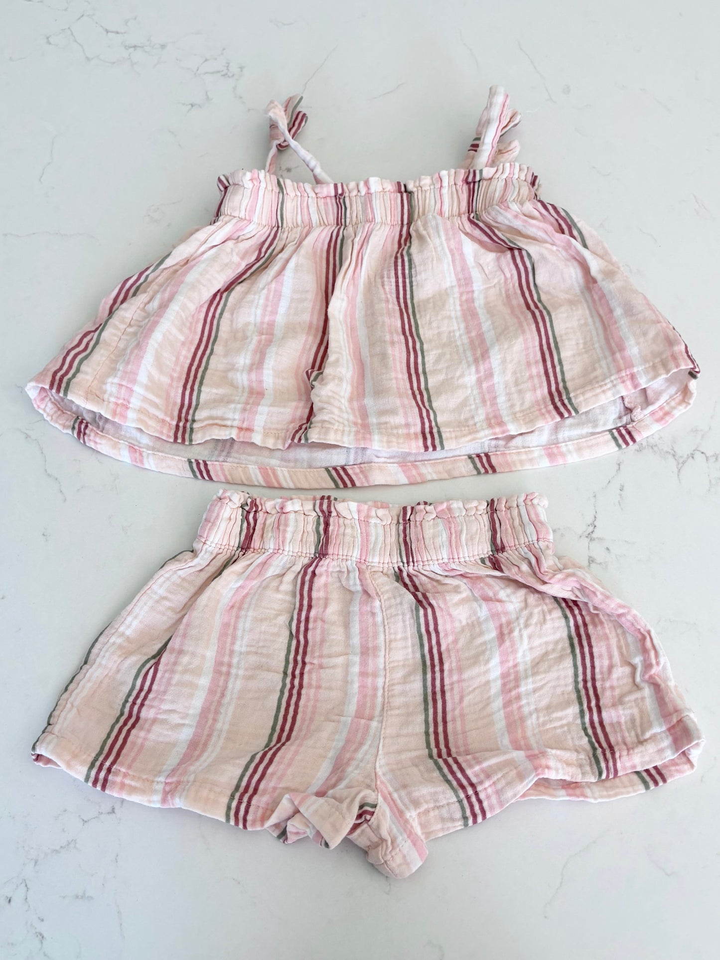 George-Ensemble-2T