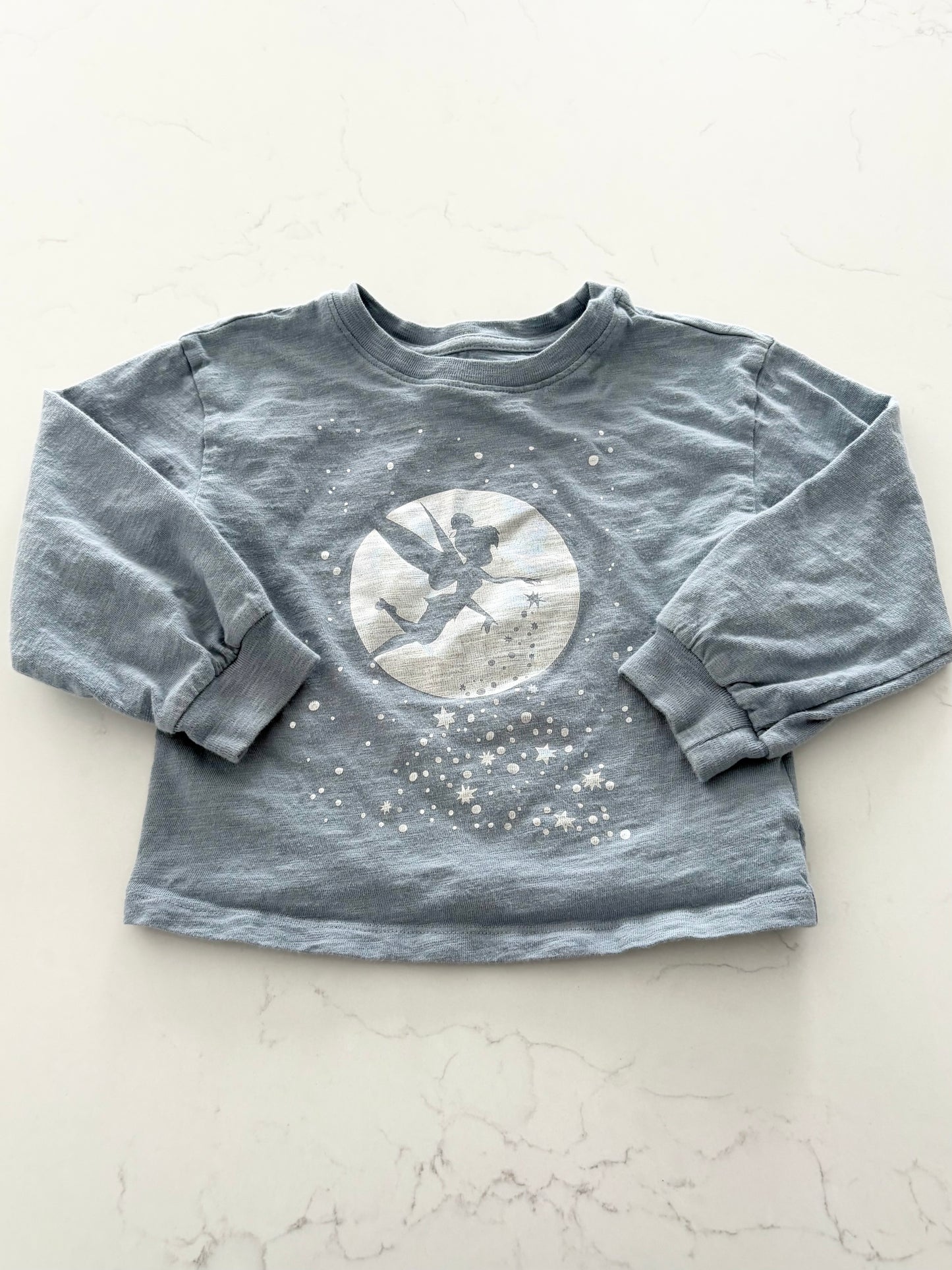 Gap/Disney-Chandail-4T ( fait petit)