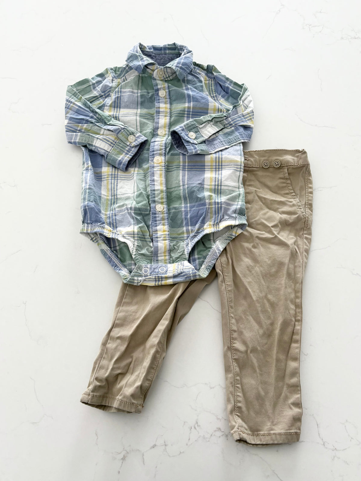Oshkosh-Ensemble-18 mois