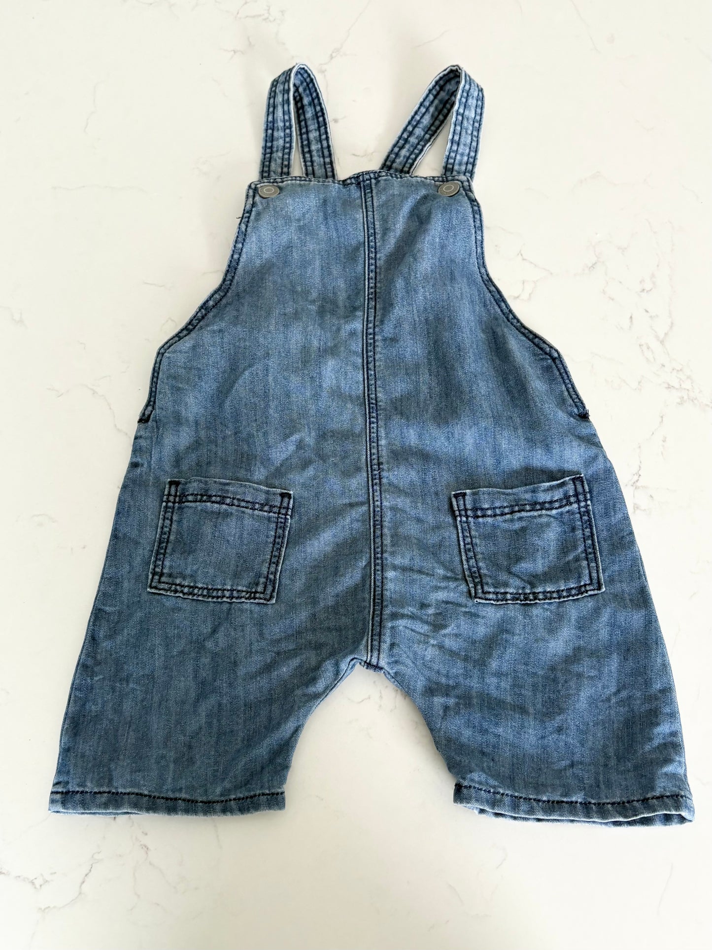 H&M-Salopette-12/18 mois( fait grand )