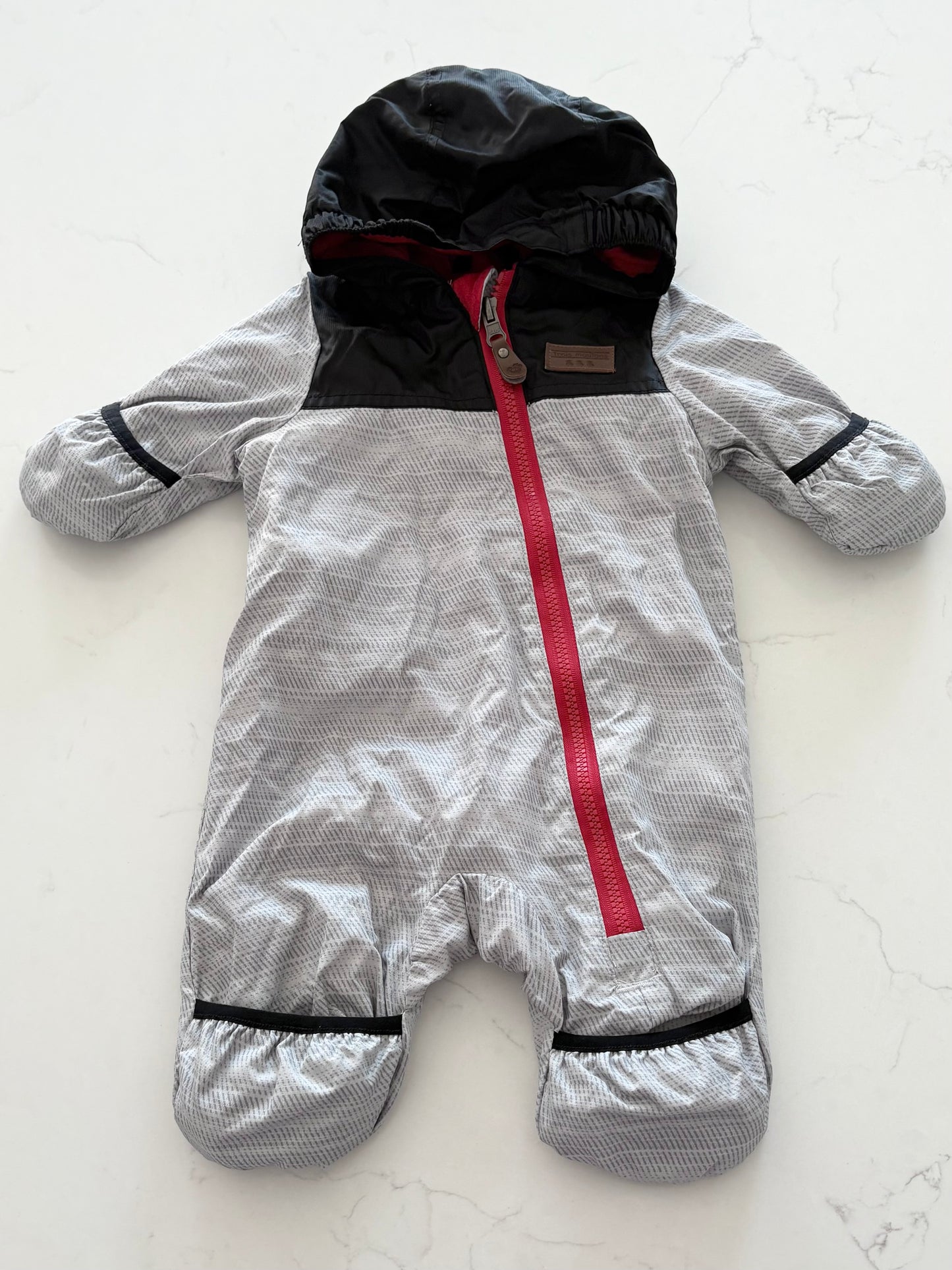 Trois Moutons-Une pièce mi saison doublé-1 mois