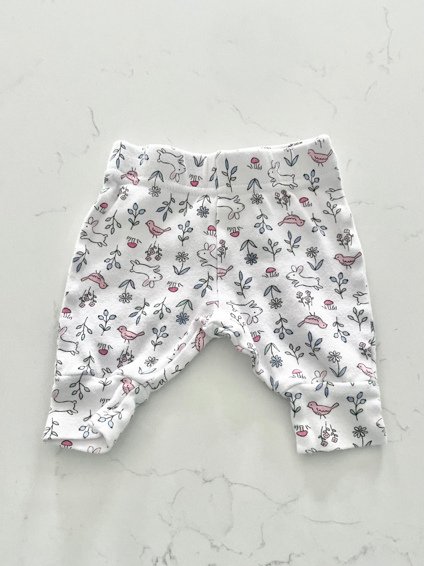 George-Pyjama-6/9 mois ( fait petit)