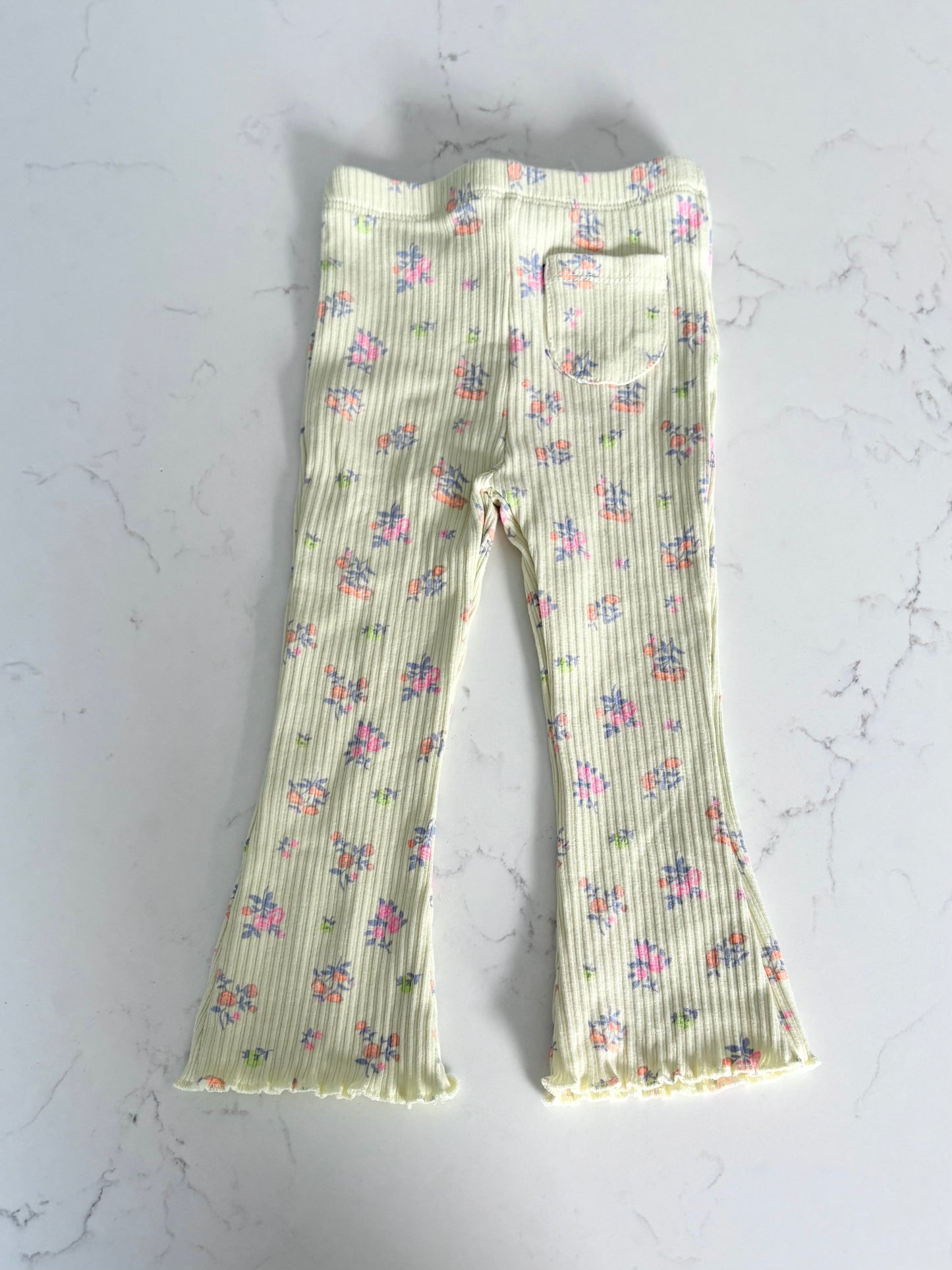NEUF-Zara-Legging jambes évasés-18 mois