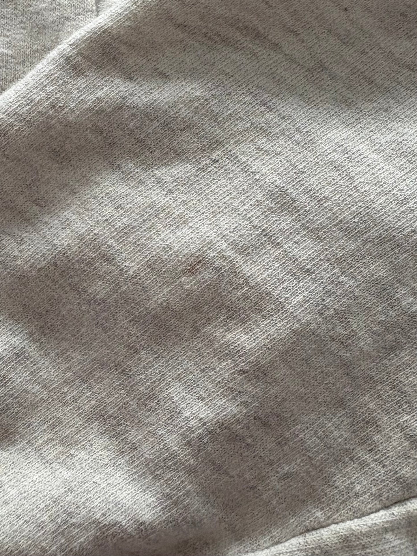 H&M-Crewneck-9/12 mois ( légère imperfection)