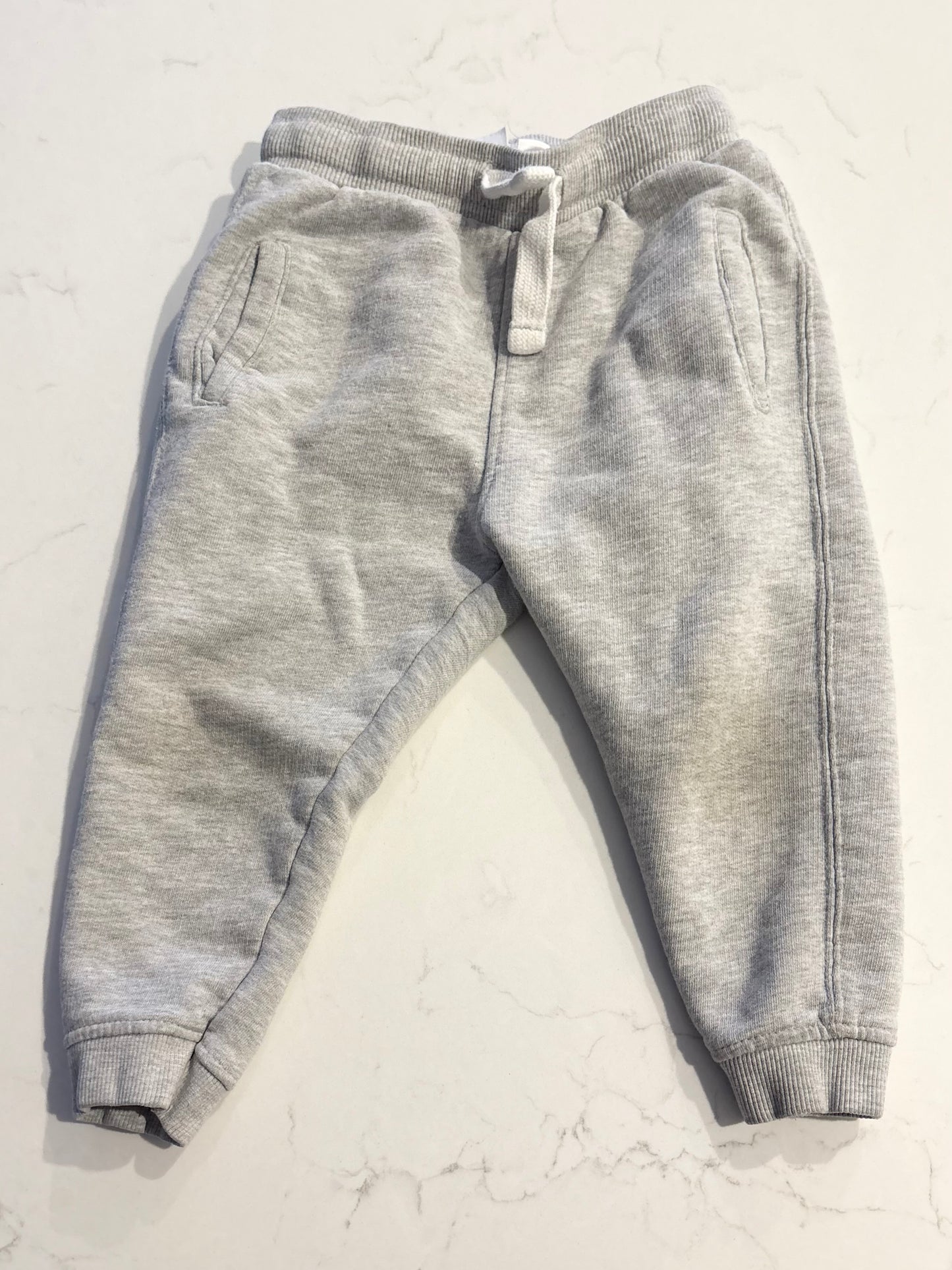 *Imparfait-Zara-jogging-2/3T