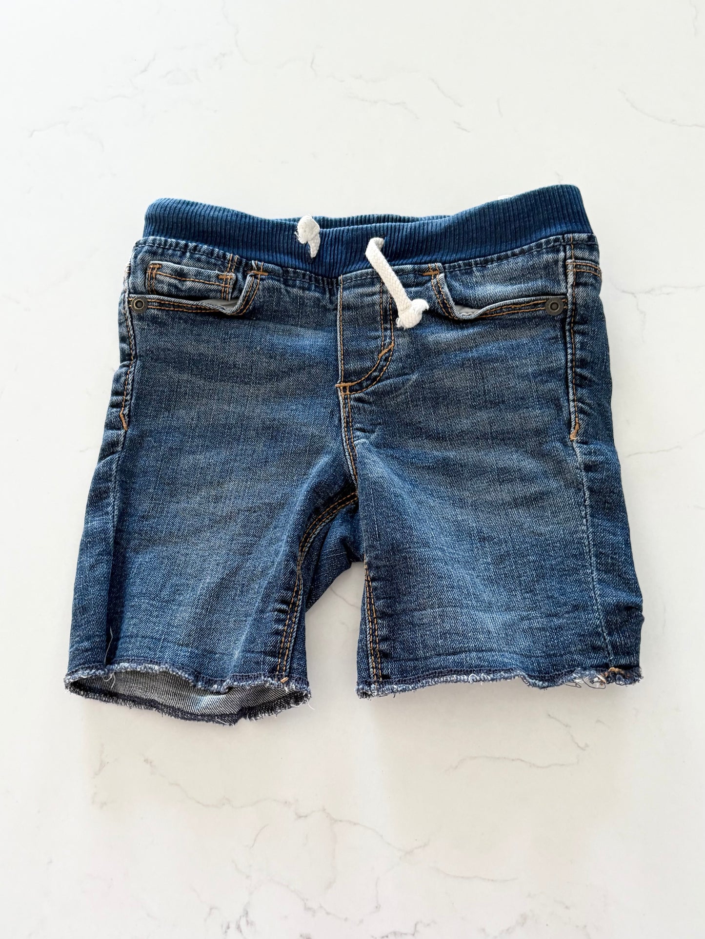 Old Navy-short-18/24 mois