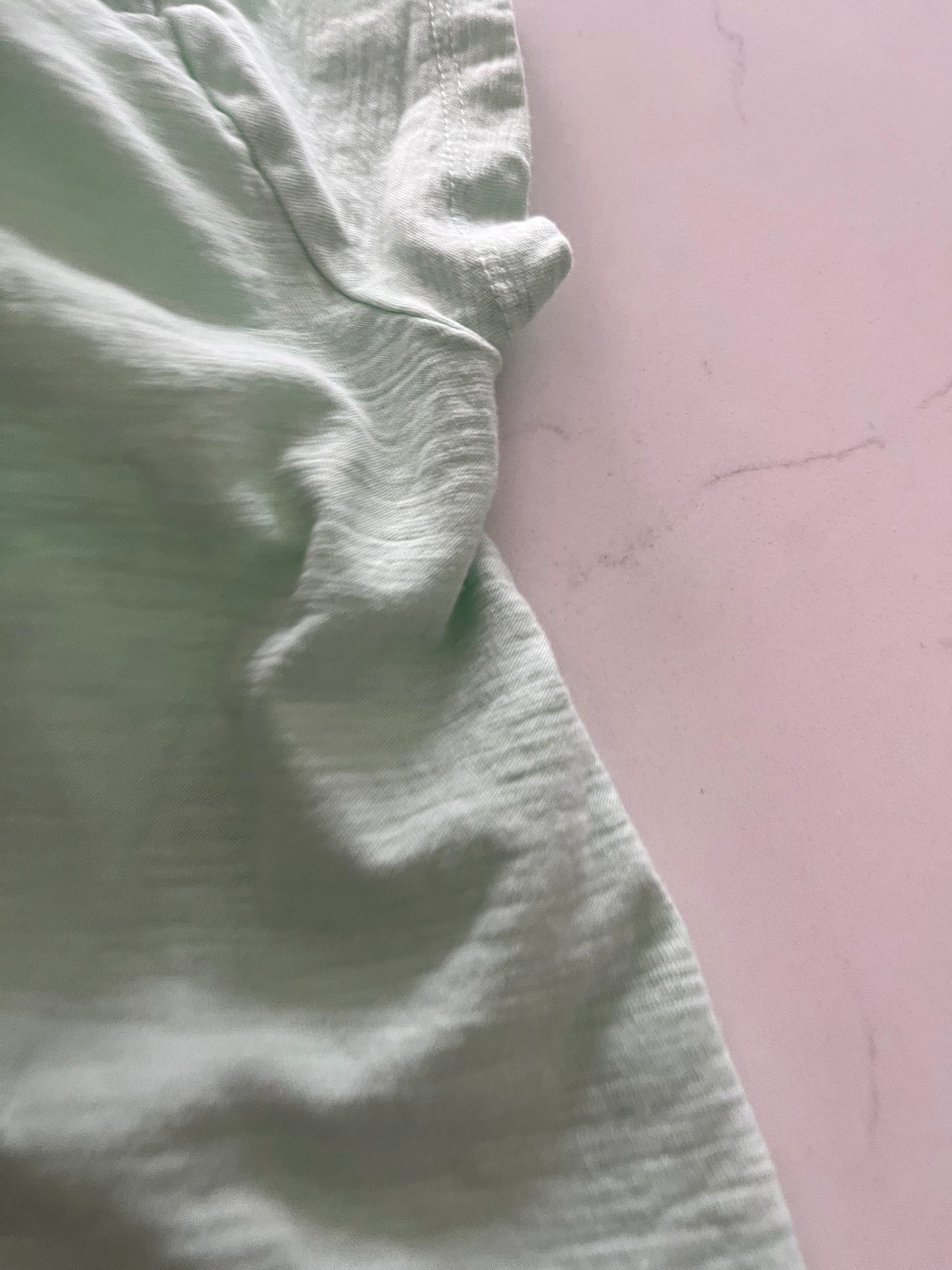 Zara-T shirt-~9 mois