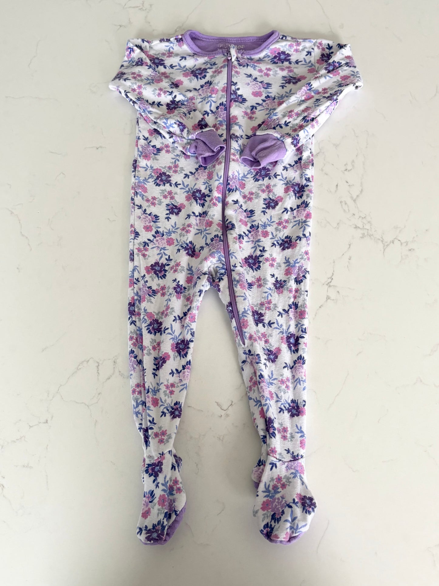 Children’s Place-pyjama-6/9 mois