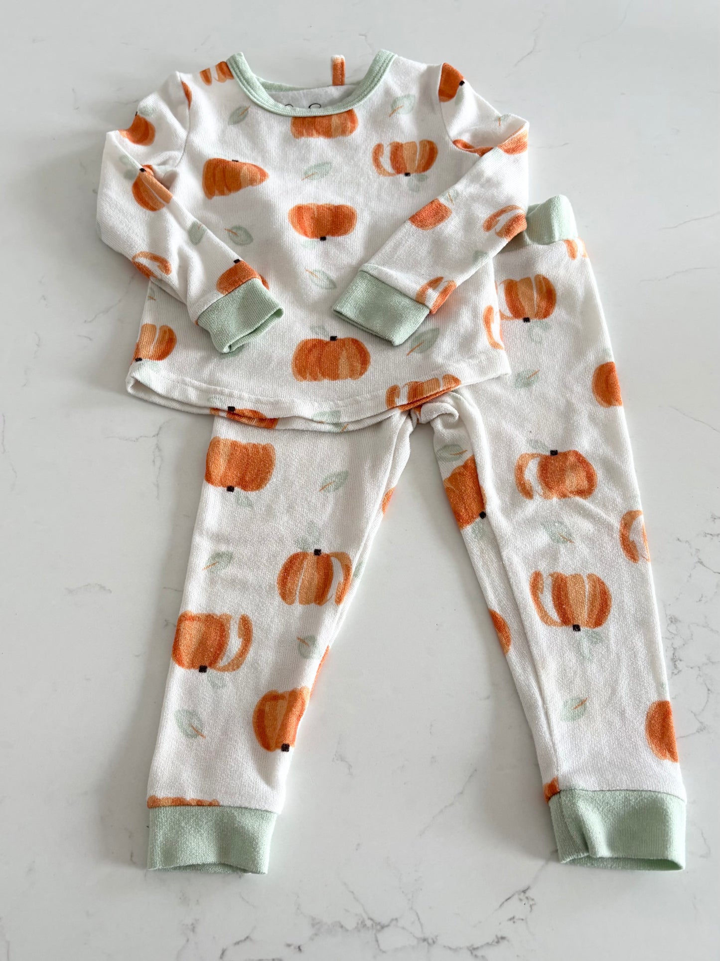 Jessica Simpson-Pyjama-2T ( fait petit)