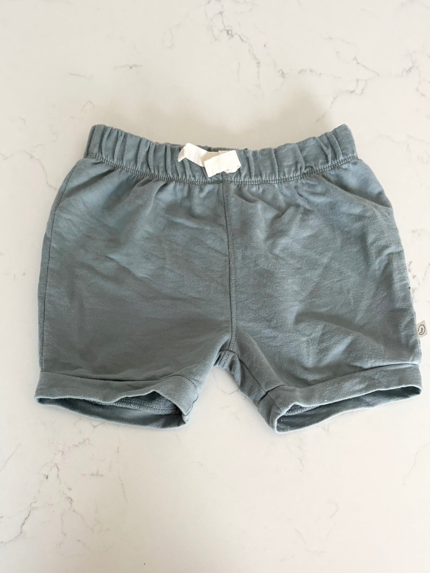 Carters/Little planet-Short-4T