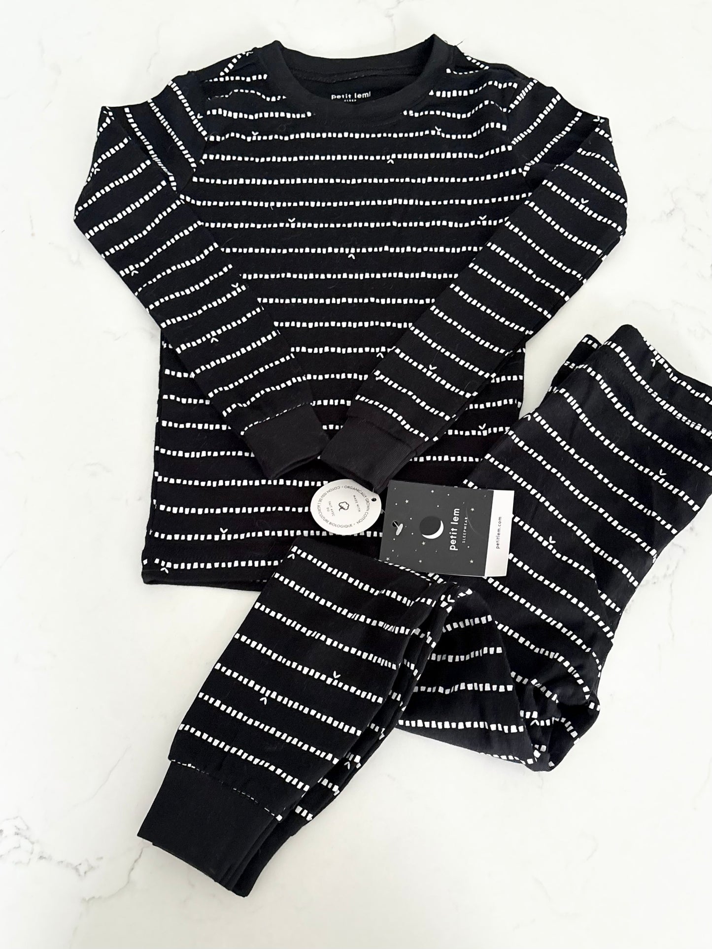 Neuf-Petit lem-Pyjama-4T