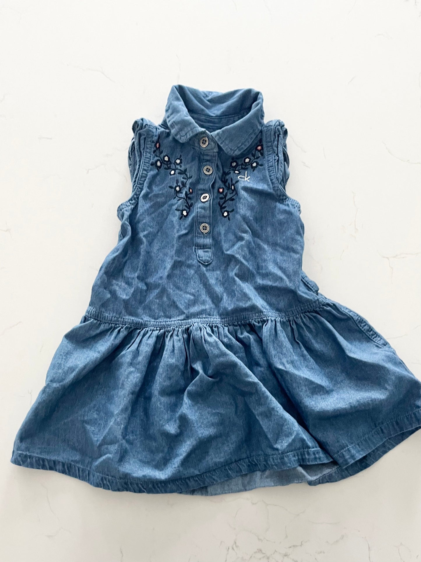 Calvin Klein-Robe-3T