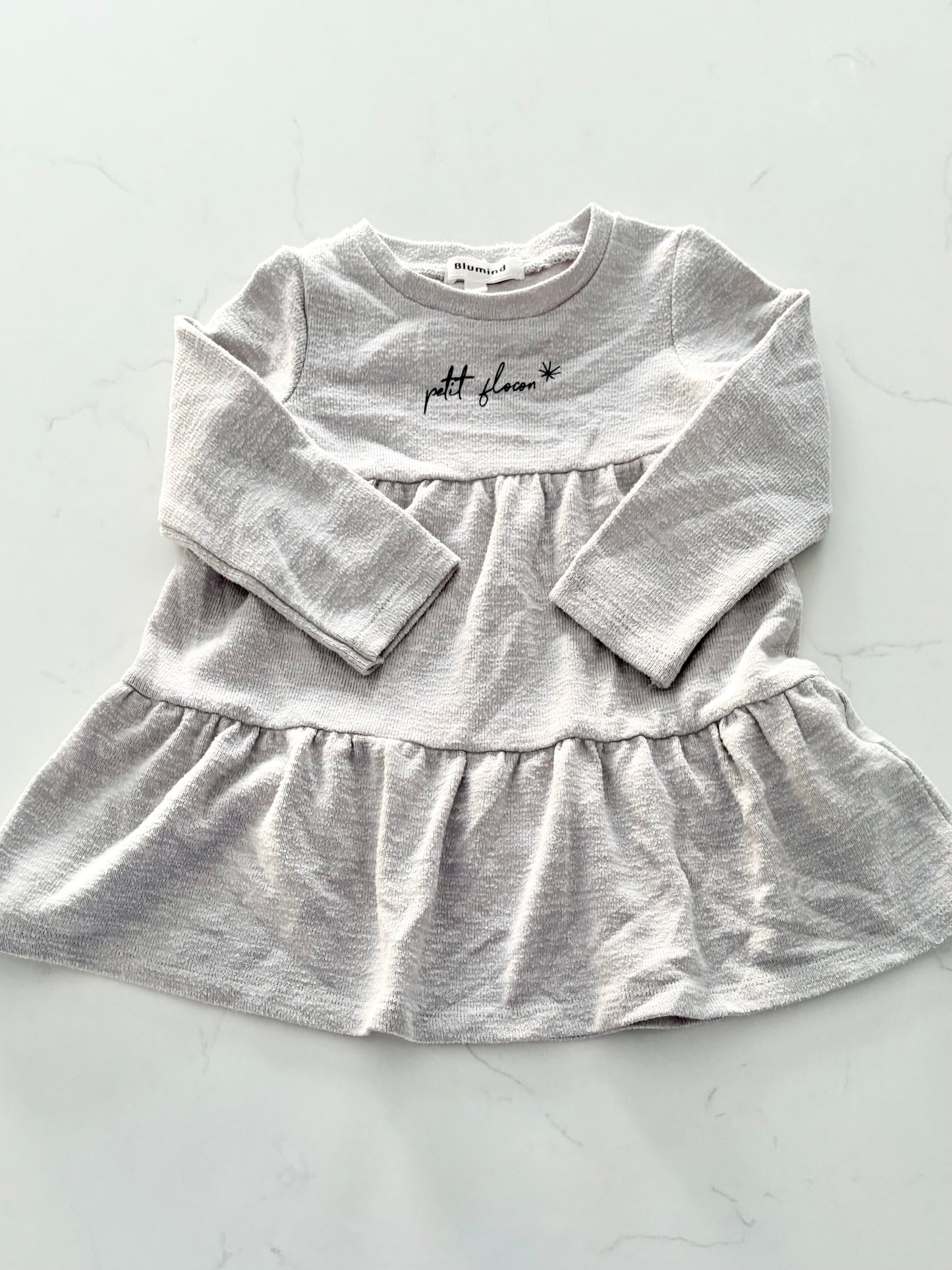 Blumind-Robe-9 mois ( mousseux )