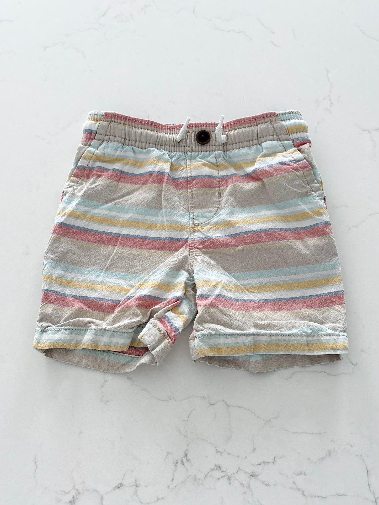 Oshkosh-Short-18 mois