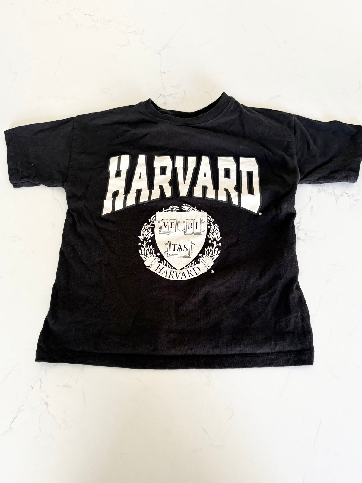 Zara-T shirt-5/6T ( fait petit )