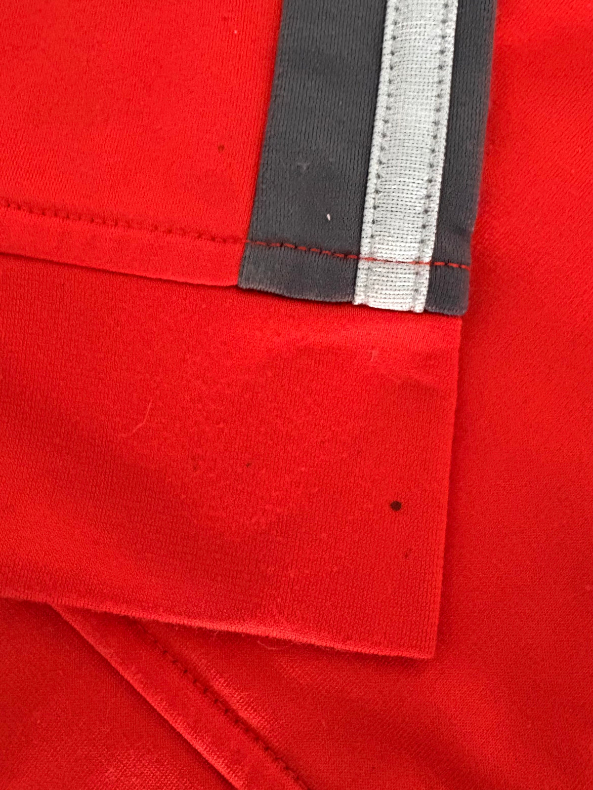 Adidas-ensemble-3T ( imperfection manche)