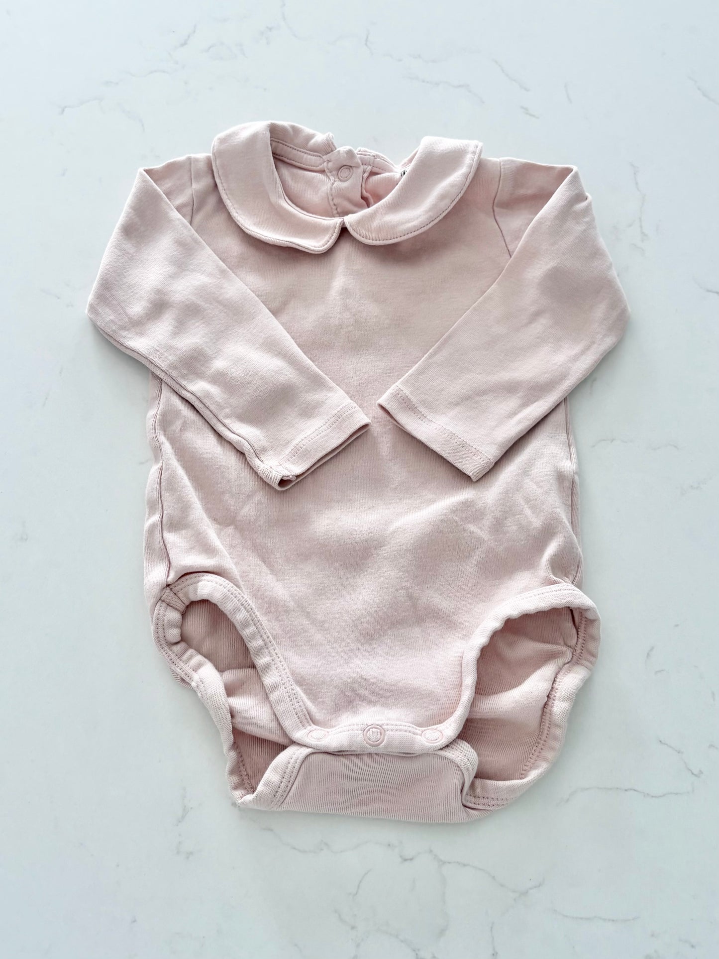 H&M-Crewneck-6/9 mois