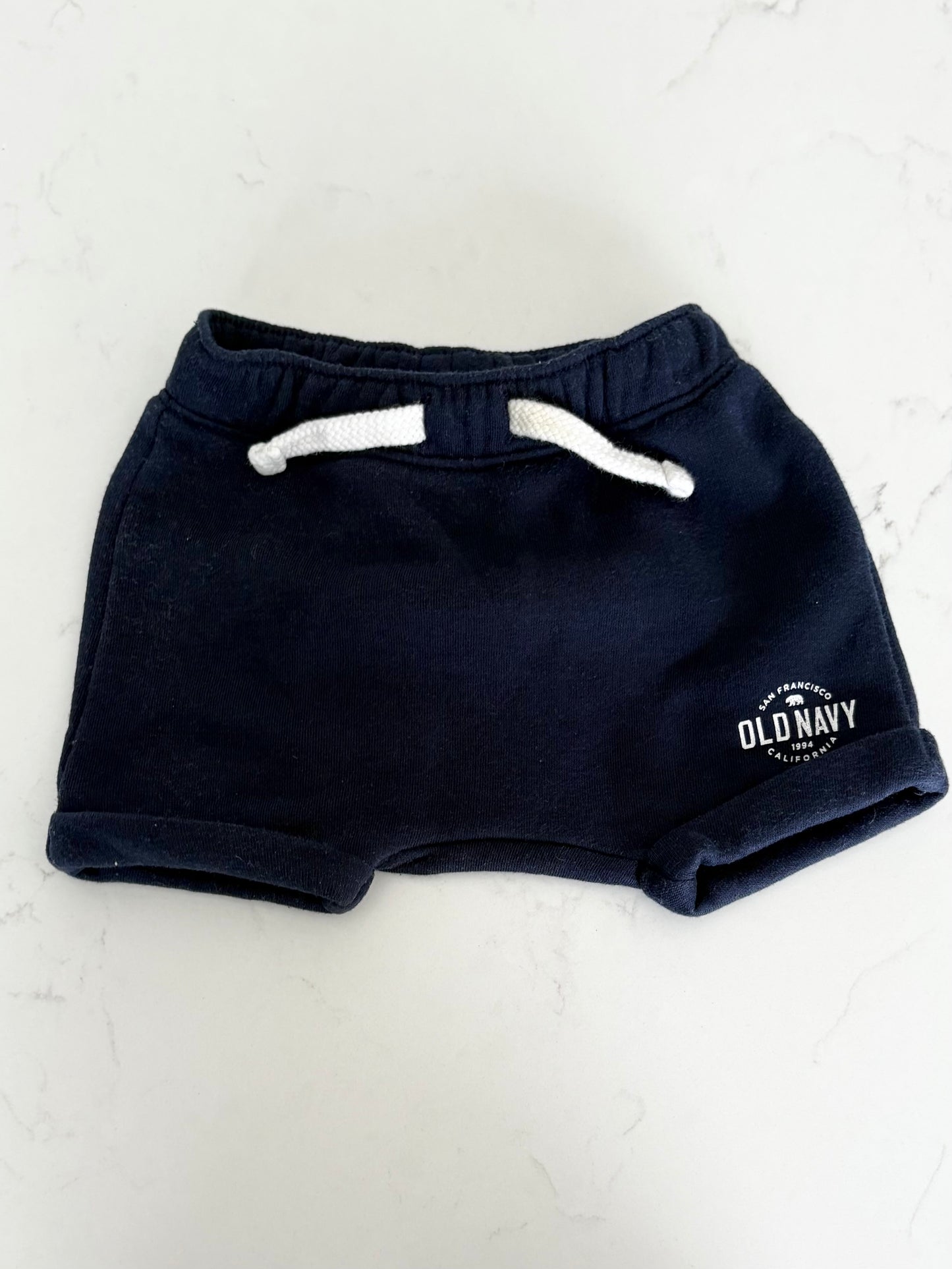 Old Navy-short-3/5 mois
