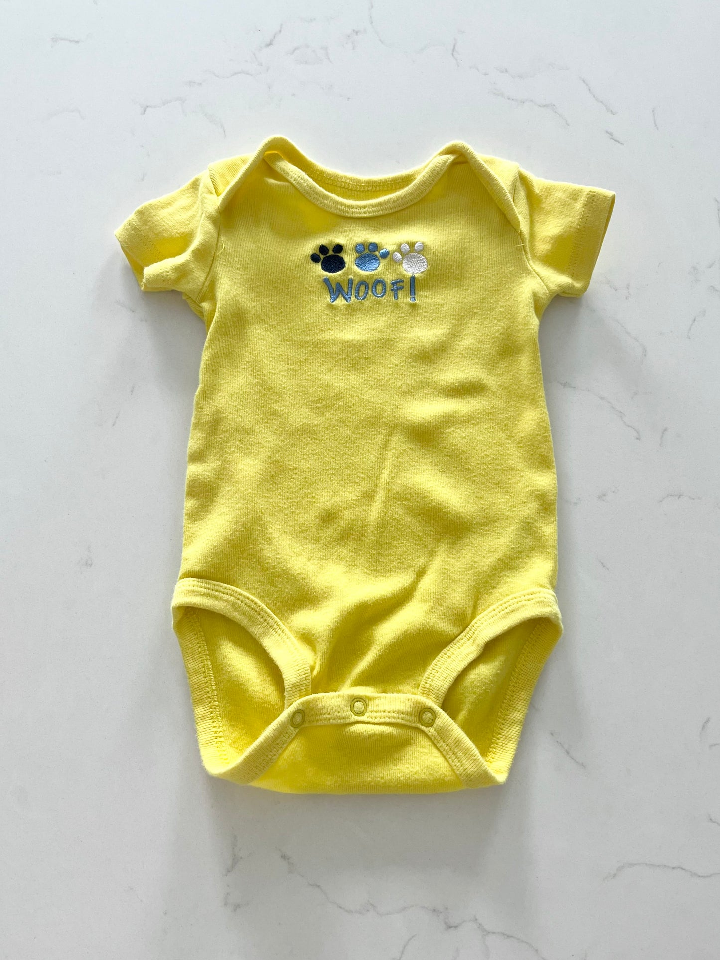 Pekkle-Cache couche-3 mois