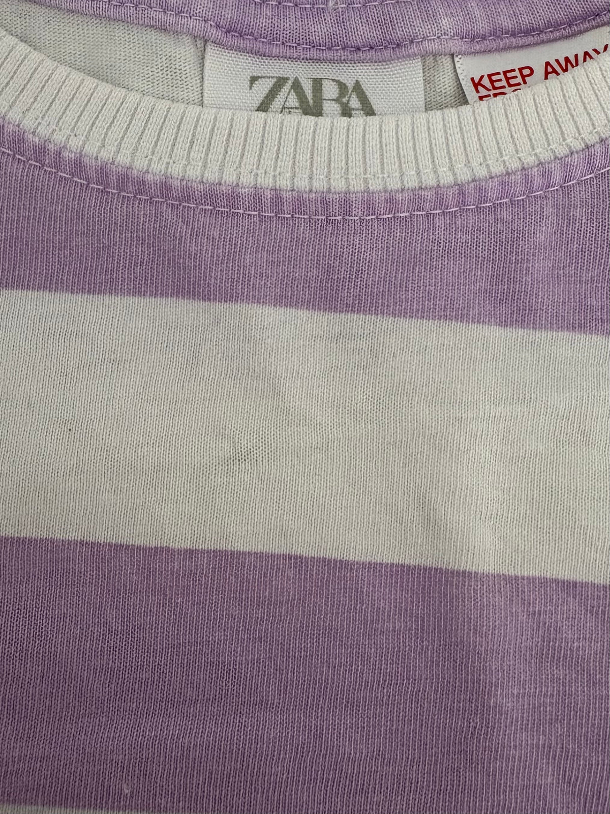 Zara-T shirt-3/4T ( légère imperfection)