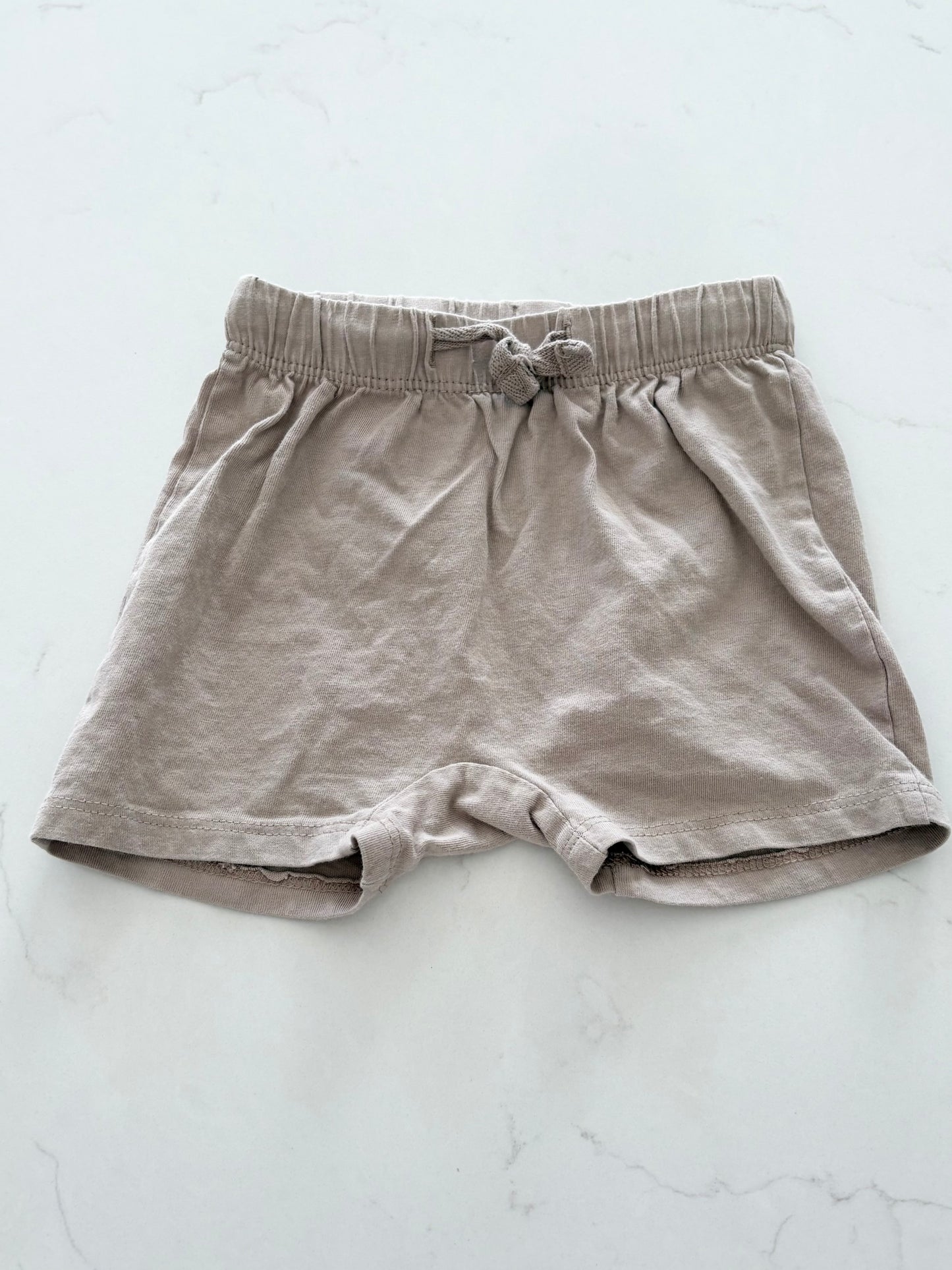 H&M-Short-6/9 mois