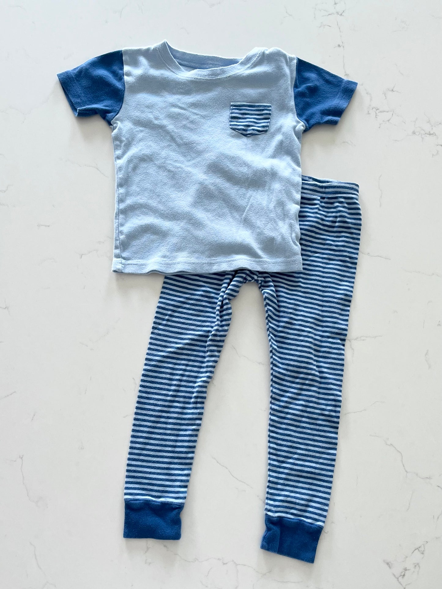 Carters-Pyjama-4T