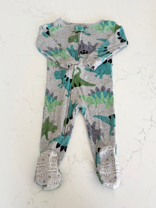 Carters-Pyjama-12 mois ( légère imperfection)