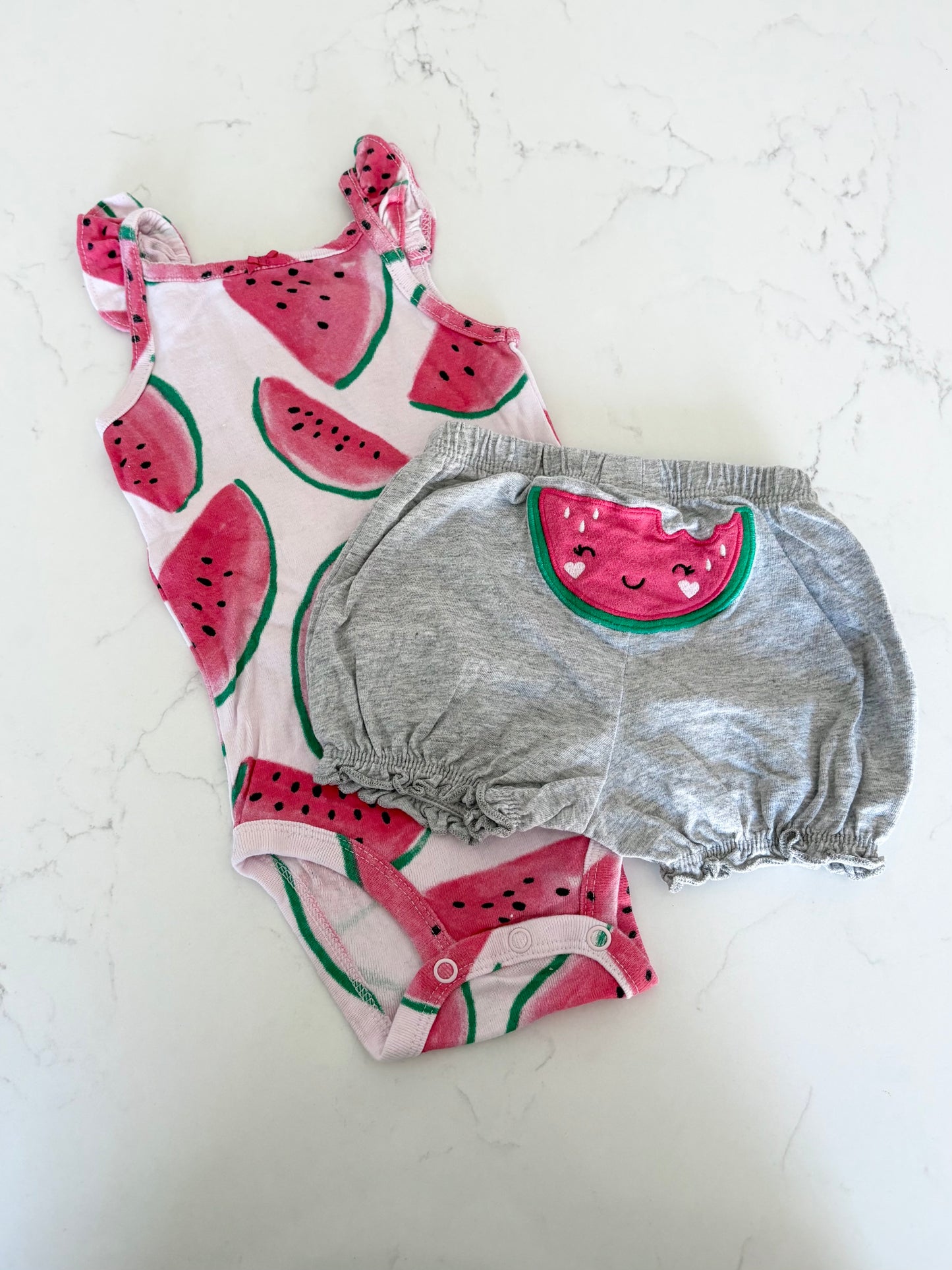 Carters-Ensemble-6 mois